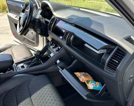 Білий Шкода Kodiaq, об'ємом двигуна 1.97 л та пробігом 215 тис. км за 31950 $, фото 94 на Automoto.ua