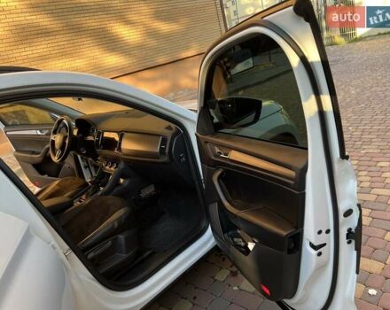 Белый Шкода Kodiaq, объемом двигателя 1.97 л и пробегом 118 тыс. км за 29700 $, фото 10 на Automoto.ua