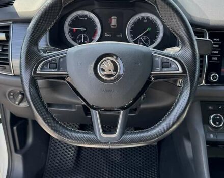 Белый Шкода Kodiaq, объемом двигателя 1.97 л и пробегом 235 тыс. км за 24000 $, фото 13 на Automoto.ua