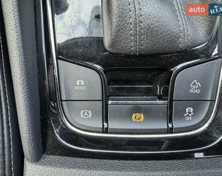 Білий Шкода Kodiaq, об'ємом двигуна 1.97 л та пробігом 131 тис. км за 29750 $, фото 25 на Automoto.ua