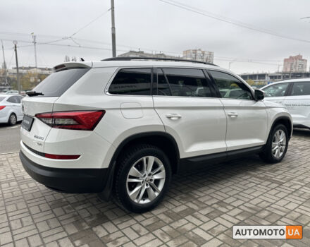 Белый Шкода Kodiaq, объемом двигателя 2 л и пробегом 154 тыс. км за 27000 $, фото 6 на Automoto.ua