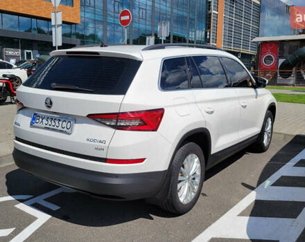Білий Шкода Kodiaq, об'ємом двигуна 1.97 л та пробігом 100 тис. км за 31500 $, фото 46 на Automoto.ua