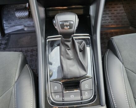 Белый Шкода Kodiaq, объемом двигателя 2 л и пробегом 187 тыс. км за 28800 $, фото 10 на Automoto.ua