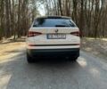 Белый Шкода Kodiaq, объемом двигателя 2 л и пробегом 135 тыс. км за 27799 $, фото 7 на Automoto.ua