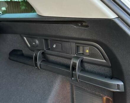 Білий Шкода Kodiaq, об'ємом двигуна 1.97 л та пробігом 215 тис. км за 31950 $, фото 30 на Automoto.ua