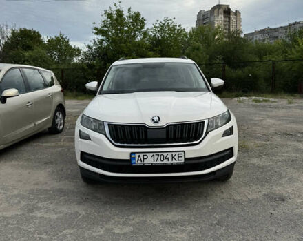 Белый Шкода Kodiaq, объемом двигателя 1.97 л и пробегом 260 тыс. км за 24900 $, фото 1 на Automoto.ua