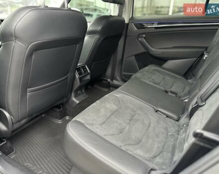 Белый Шкода Kodiaq, объемом двигателя 1.97 л и пробегом 154 тыс. км за 27000 $, фото 15 на Automoto.ua