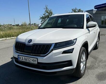 Білий Шкода Kodiaq, об'ємом двигуна 1.97 л та пробігом 215 тис. км за 31950 $, фото 3 на Automoto.ua