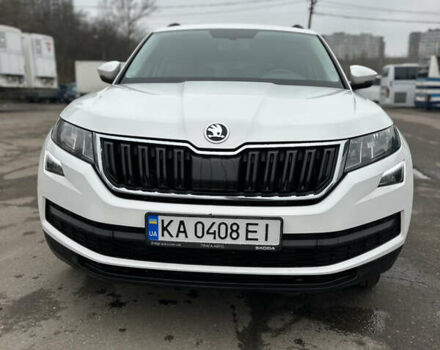 Белый Шкода Kodiaq, объемом двигателя 1.97 л и пробегом 200 тыс. км за 23000 $, фото 1 на Automoto.ua