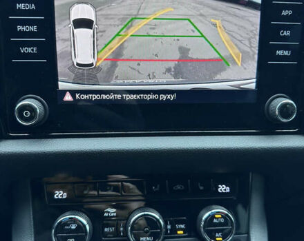 Белый Шкода Kodiaq, объемом двигателя 1.97 л и пробегом 200 тыс. км за 23000 $, фото 26 на Automoto.ua