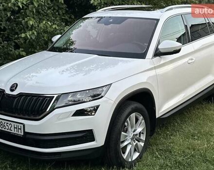 Білий Шкода Kodiaq, об'ємом двигуна 1.97 л та пробігом 215 тис. км за 31950 $, фото 2 на Automoto.ua