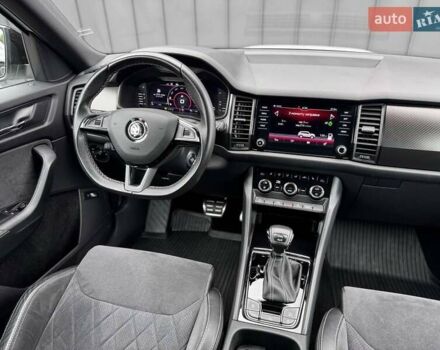 Белый Шкода Kodiaq, объемом двигателя 2 л и пробегом 137 тыс. км за 37600 $, фото 16 на Automoto.ua