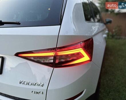 Білий Шкода Kodiaq, об'ємом двигуна 1.97 л та пробігом 215 тис. км за 31950 $, фото 39 на Automoto.ua