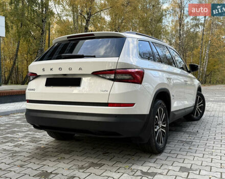 Білий Шкода Kodiaq, об'ємом двигуна 1.97 л та пробігом 79 тис. км за 31000 $, фото 23 на Automoto.ua