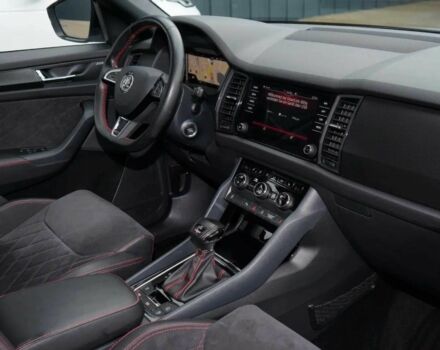 Білий Шкода Kodiaq, об'ємом двигуна 2 л та пробігом 68 тис. км за 19750 $, фото 7 на Automoto.ua