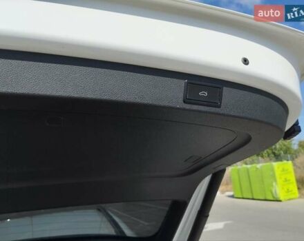 Белый Шкода Kodiaq, объемом двигателя 1.97 л и пробегом 239 тыс. км за 24500 $, фото 9 на Automoto.ua