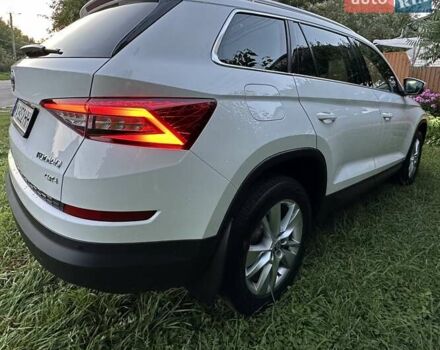 Білий Шкода Kodiaq, об'ємом двигуна 1.97 л та пробігом 215 тис. км за 31950 $, фото 40 на Automoto.ua