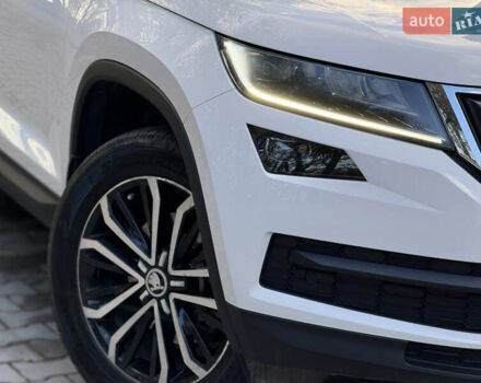 Білий Шкода Kodiaq, об'ємом двигуна 1.97 л та пробігом 79 тис. км за 31000 $, фото 35 на Automoto.ua