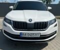 Білий Шкода Kodiaq, об'ємом двигуна 2 л та пробігом 300 тис. км за 22000 $, фото 1 на Automoto.ua