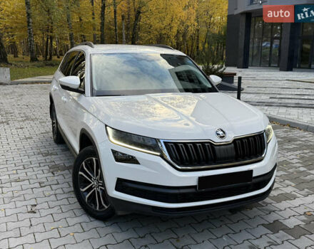 Білий Шкода Kodiaq, об'ємом двигуна 1.97 л та пробігом 79 тис. км за 31000 $, фото 36 на Automoto.ua