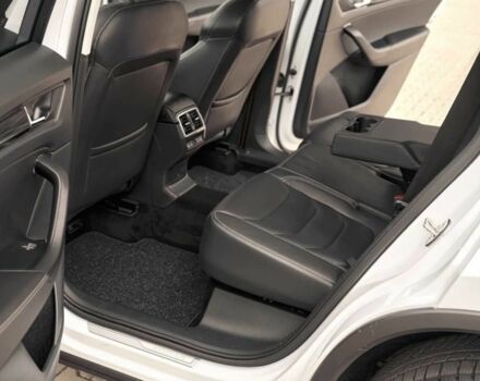 Белый Шкода Kodiaq, объемом двигателя 2 л и пробегом 55 тыс. км за 19000 $, фото 15 на Automoto.ua