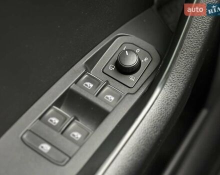 Белый Шкода Kodiaq, объемом двигателя 1.97 л и пробегом 154 тыс. км за 27000 $, фото 33 на Automoto.ua