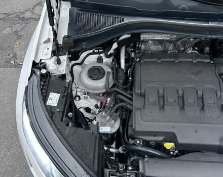 Білий Шкода Kodiaq, об'ємом двигуна 1.97 л та пробігом 200 тис. км за 24950 $, фото 32 на Automoto.ua