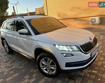 Белый Шкода Kodiaq, объемом двигателя 1.97 л и пробегом 118 тыс. км за 29700 $, фото 9 на Automoto.ua