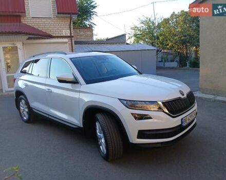 Белый Шкода Kodiaq, объемом двигателя 1.98 л и пробегом 38 тыс. км за 27500 $, фото 1 на Automoto.ua