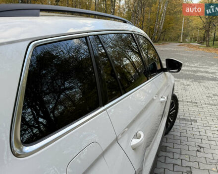 Білий Шкода Kodiaq, об'ємом двигуна 1.97 л та пробігом 79 тис. км за 31000 $, фото 20 на Automoto.ua
