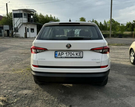 Белый Шкода Kodiaq, объемом двигателя 1.97 л и пробегом 260 тыс. км за 24900 $, фото 6 на Automoto.ua