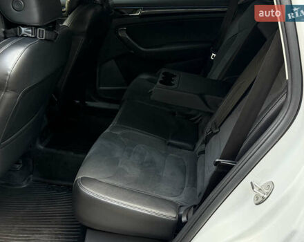 Білий Шкода Kodiaq, об'ємом двигуна 1.97 л та пробігом 79 тис. км за 31000 $, фото 4 на Automoto.ua