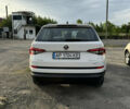 Белый Шкода Kodiaq, объемом двигателя 1.97 л и пробегом 260 тыс. км за 24900 $, фото 6 на Automoto.ua