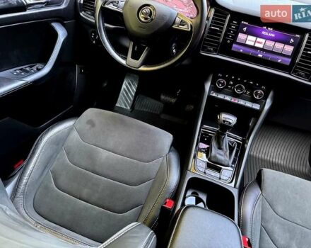 Белый Шкода Kodiaq, объемом двигателя 1.97 л и пробегом 82 тыс. км за 31900 $, фото 27 на Automoto.ua