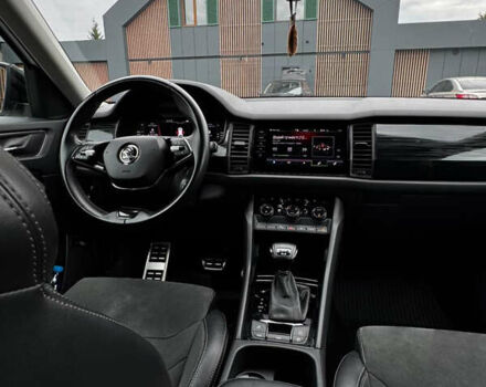 Белый Шкода Kodiaq, объемом двигателя 1.98 л и пробегом 113 тыс. км за 32000 $, фото 18 на Automoto.ua