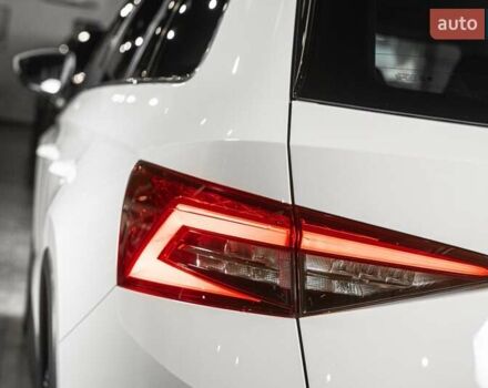 Белый Шкода Kodiaq, объемом двигателя 1.97 л и пробегом 202 тыс. км за 29900 $, фото 10 на Automoto.ua