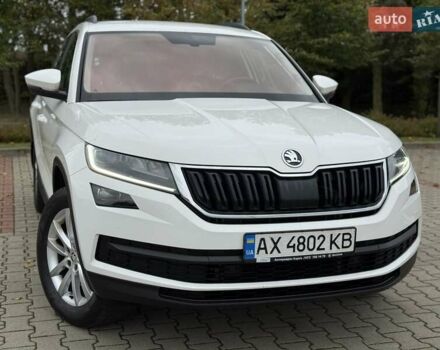 Белый Шкода Kodiaq, объемом двигателя 1.98 л и пробегом 56 тыс. км за 30500 $, фото 41 на Automoto.ua