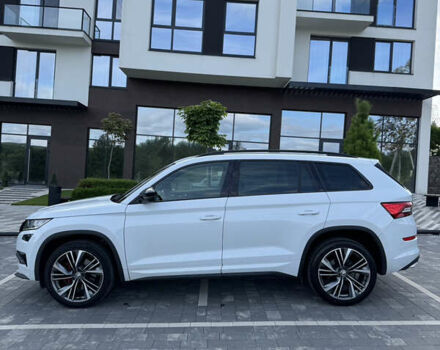 Шкода Kodiaq 2020 в Ужгороде на Automoto.ua Белый Шкода Kodiaq, объемом двигателя 2 л и пробегом 194 тыс. км за 34500 $, фото 7 на Automoto.ua