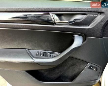 Белый Шкода Kodiaq, объемом двигателя 1.97 л и пробегом 82 тыс. км за 31900 $, фото 37 на Automoto.ua