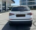 Шкода Kodiaq 2020 в Львове на Automoto.ua Белый Шкода Kodiaq, объемом двигателя 1.98 л и пробегом 73 тыс. км за 28900 $, фото 4 на Automoto.ua