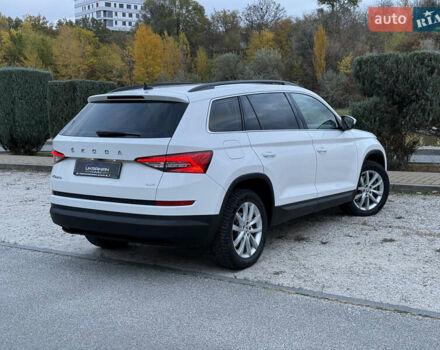 Белый Шкода Kodiaq, объемом двигателя 1.98 л и пробегом 95 тыс. км за 26699 $, фото 8 на Automoto.ua