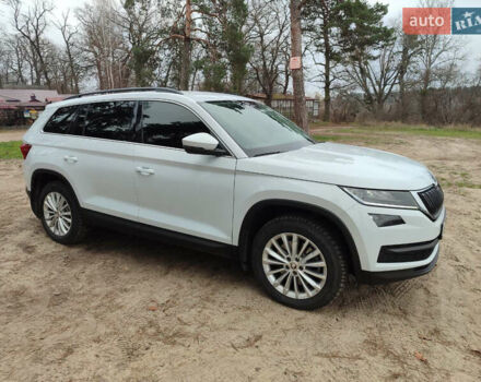 Белый Шкода Kodiaq, объемом двигателя 1.98 л и пробегом 74 тыс. км за 29500 $, фото 7 на Automoto.ua