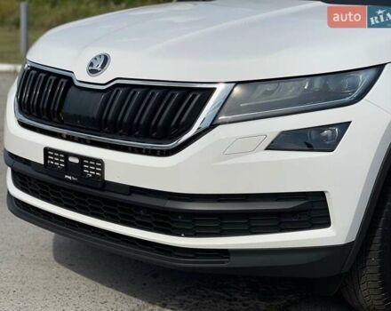 Шкода Kodiaq 2020 в Ужгороде на Automoto.ua Белый Шкода Kodiaq, объемом двигателя 1.97 л и пробегом 267 тыс. км за 26800 $, фото 5 на Automoto.ua
