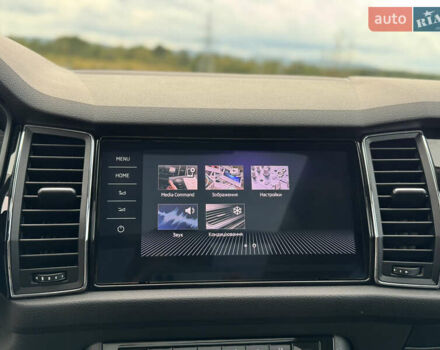 Белый Шкода Kodiaq, объемом двигателя 2 л и пробегом 153 тыс. км за 35600 $, фото 67 на Automoto.ua