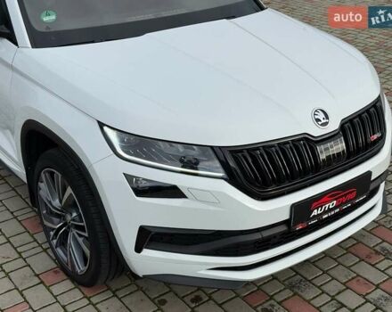 Белый Шкода Kodiaq, объемом двигателя 2 л и пробегом 124 тыс. км за 39999 $, фото 14 на Automoto.ua