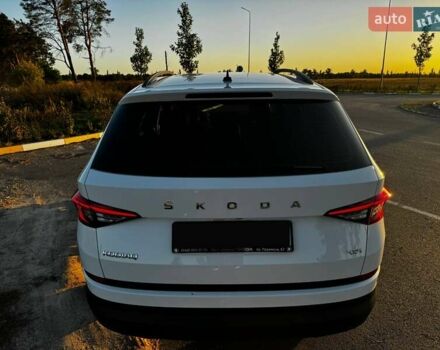 Белый Шкода Kodiaq, объемом двигателя 1.97 л и пробегом 61 тыс. км за 35500 $, фото 4 на Automoto.ua