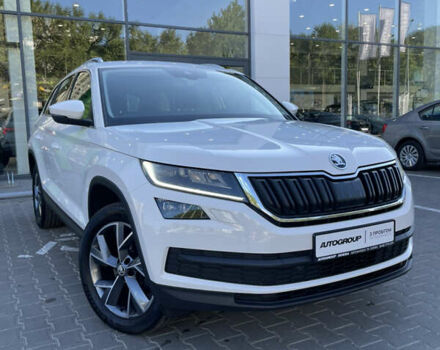 Шкода Kodiaq 2020 в Одессе на Automoto.ua Белый Шкода Kodiaq, объемом двигателя 1.97 л и пробегом 200 тыс. км за 27500 $, фото 1 на Automoto.ua