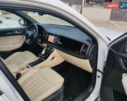 Білий Шкода Kodiaq, об'ємом двигуна 1.97 л та пробігом 190 тис. км за 30950 $, фото 32 на Automoto.ua