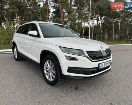 Белый Шкода Kodiaq, объемом двигателя 2 л и пробегом 225 тыс. км за 21800 $, фото 7 на Automoto.ua