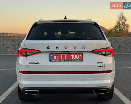 Белый Шкода Kodiaq, объемом двигателя 2 л и пробегом 195 тыс. км за 34999 $, фото 16 на Automoto.ua